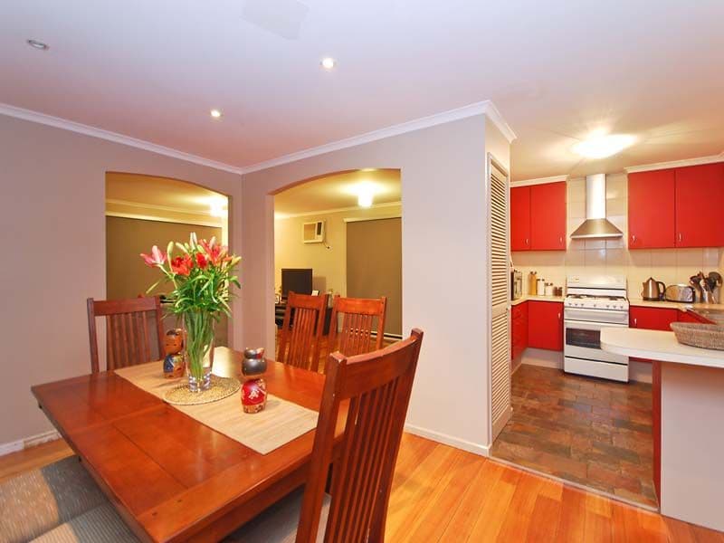 5 Beesley Place, GLADSTONE PARK VIC 3043, Gladstone Park - Thumbnail 2