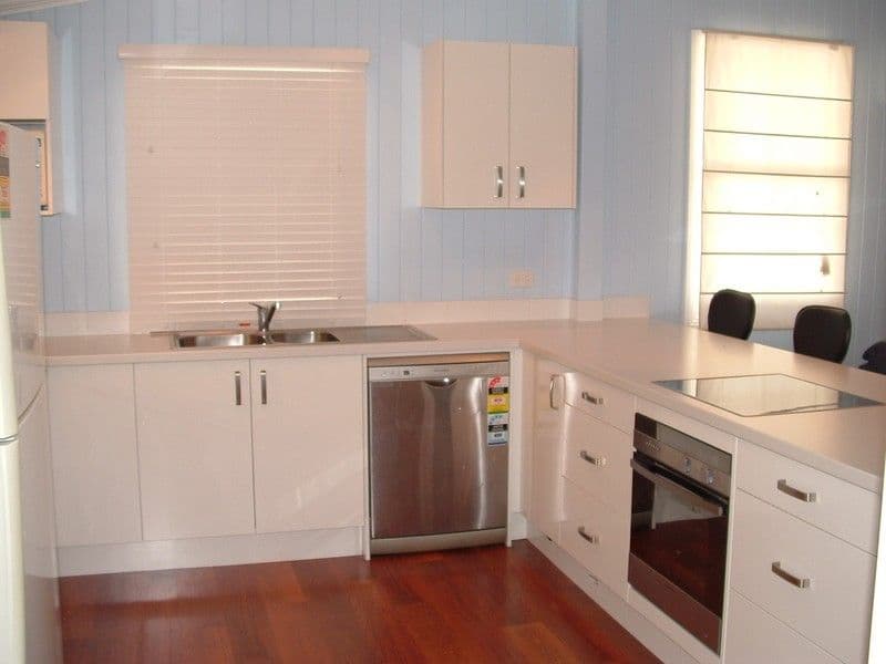 39 Adelaide Street, CARINA QLD 4152, Carina - Thumbnail 2