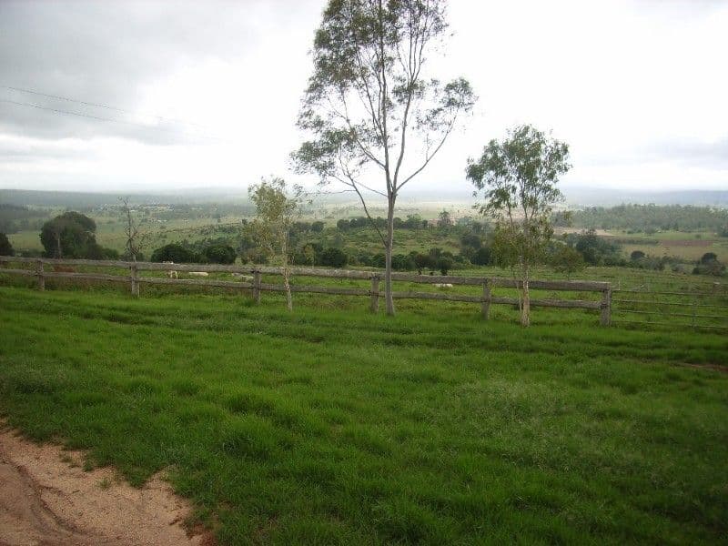 88 Haydens Road, BOOIE QLD 4610, Booie - Thumbnail 2
