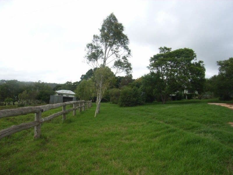 88 Haydens Road, BOOIE QLD 4610, Booie - Thumbnail 5