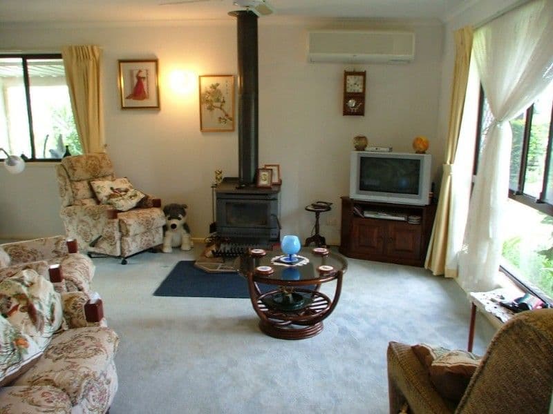 31 Passerine Drive, ROCHEDALE SOUTH QLD 4123, Rochedale South - Thumbnail 3