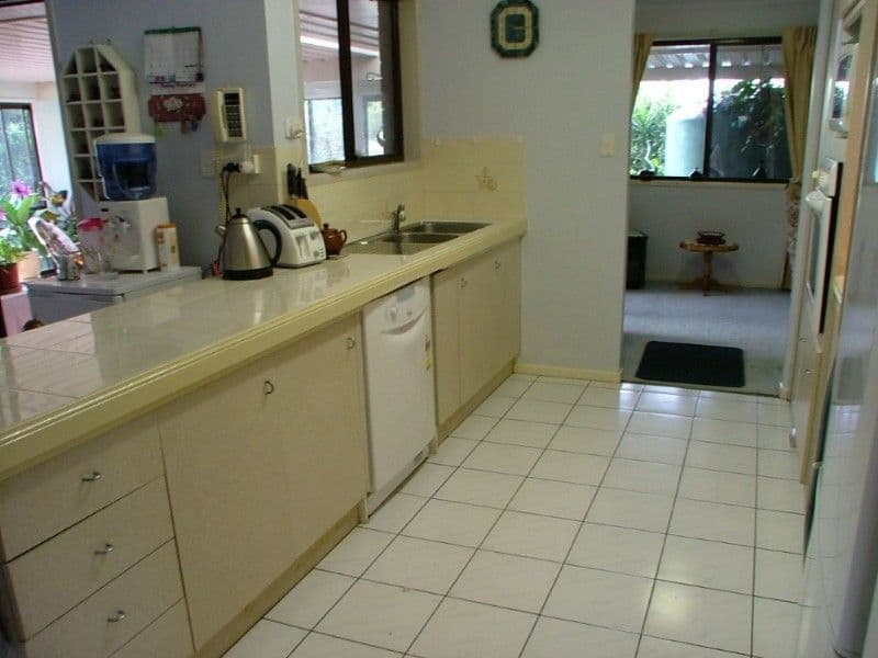31 Passerine Drive, ROCHEDALE SOUTH QLD 4123, Rochedale South - Thumbnail 7