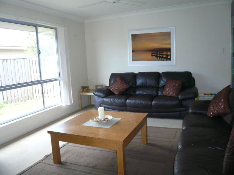 19 Tomah Street, PACIFIC PINES QLD 4211, Pacific Pines - Thumbnail 3