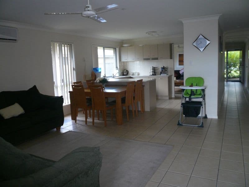 19 Tomah Street, PACIFIC PINES QLD 4211, Pacific Pines - Thumbnail 6