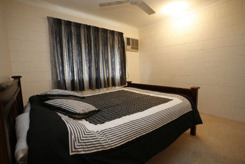 21 Tuffley Street, WEST END QLD 4810, West End - Thumbnail 7