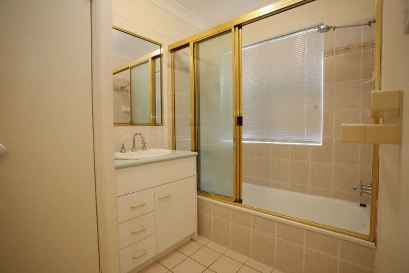 21 Tuffley Street, WEST END QLD 4810, West End - Thumbnail 8