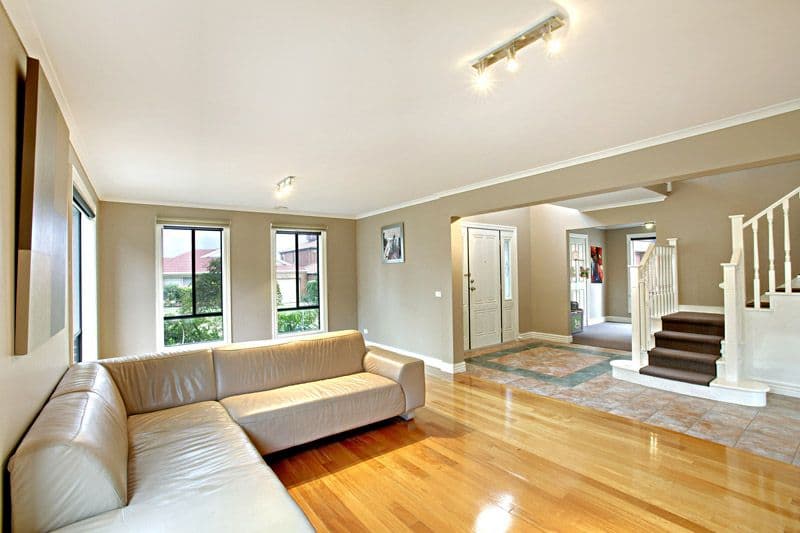 5 Amethyst Walk, BUNDOORA VIC 3083, Bundoora - Thumbnail 2