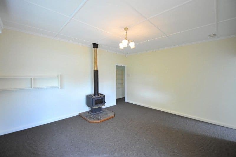 20 Blackdown Street, HARRISTOWN QLD 4350, Harristown - Thumbnail 5