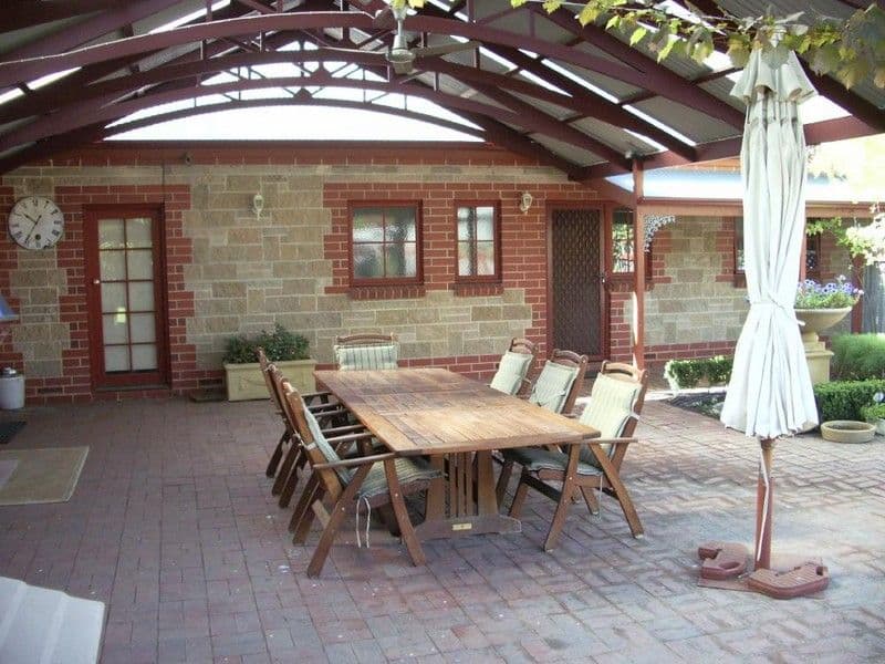 1 Frances Road, BORDERTOWN SA 5268, Bordertown - Thumbnail 2