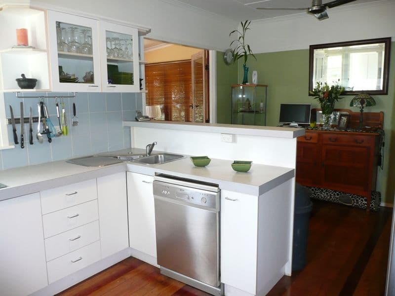 10 Turquoise Street, HOLLAND PARK QLD 4121, Holland Park - Thumbnail 4