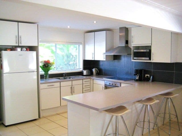 156 Laguna Avenue, PALM BEACH QLD 4221, Palm Beach - Image 1