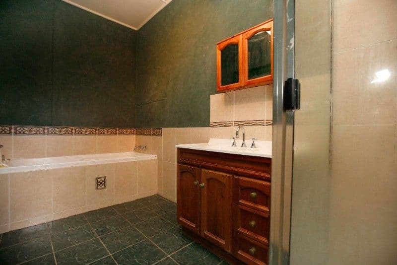 39 Nix Street, WEST END QLD 4810, West End - Thumbnail 5