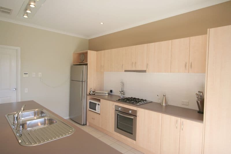 11 Stonehaven Lane, NORTHGATE SA 5085, Northgate - Thumbnail 6