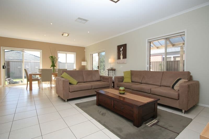 11 Stonehaven Lane, NORTHGATE SA 5085, Northgate - Thumbnail 2