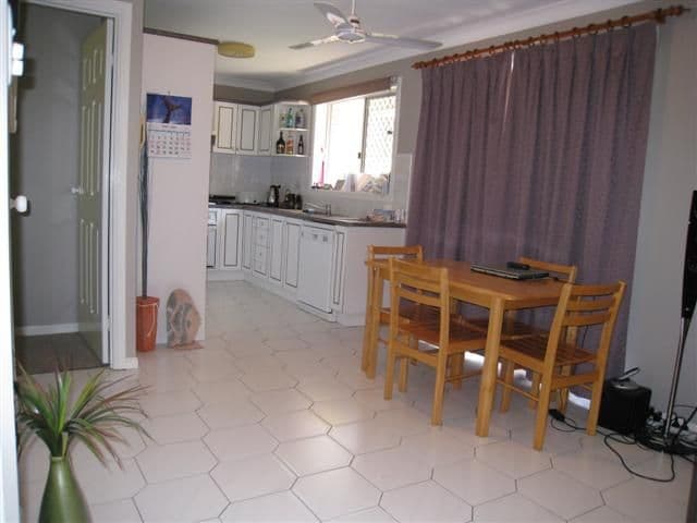 20 Swain Street, Holland Park West QLD 4121, Holland Park West - Thumbnail 4