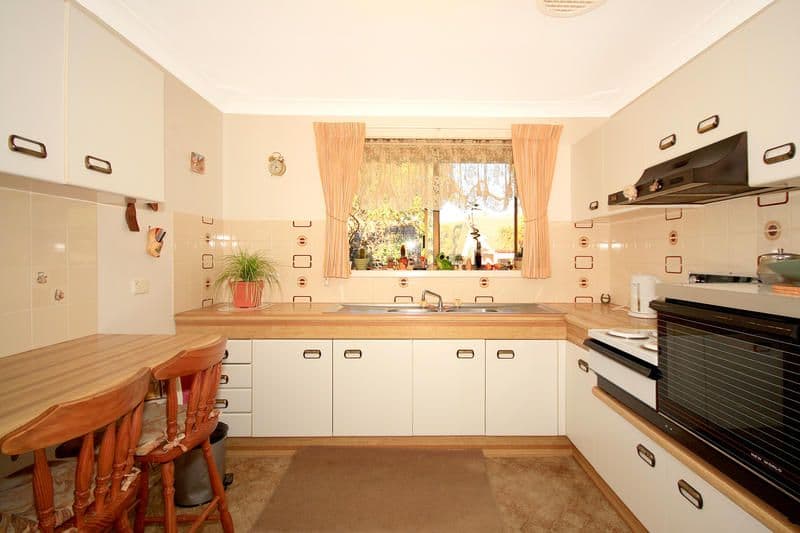 42 Anzac Avenue, ENGADINE NSW 2233, Engadine - Thumbnail 5