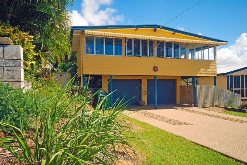 59 Dolphin Crescent, YEPPOON QLD 4703, Yeppoon - Thumbnail 2