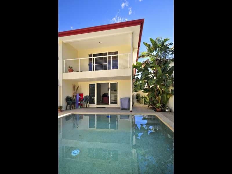 93 Laguna Avenue, PALM BEACH QLD 4221, Palm Beach - Thumbnail 8