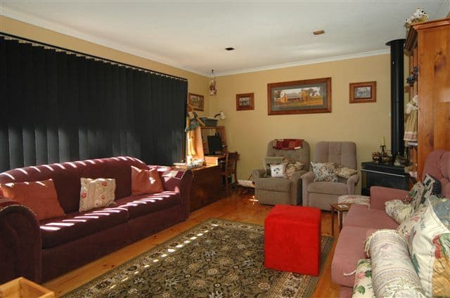 19 Newland Avenue, RIDGEHAVEN SA 5097, Ridgehaven - Thumbnail 2