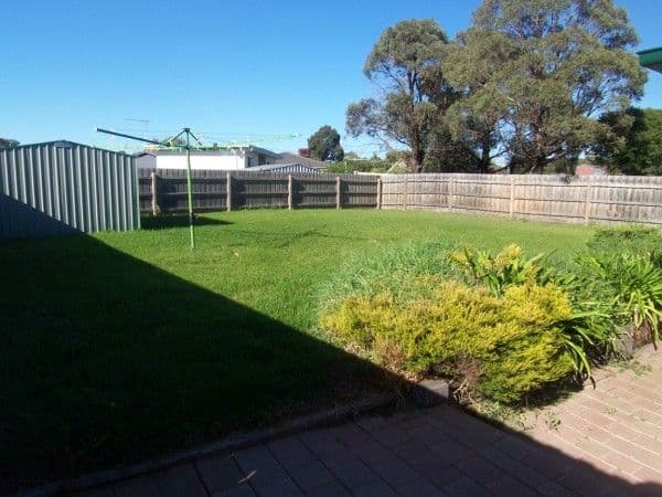 34 Greenwood Drive, CARRUM DOWNS VIC 3201, Carrum Downs - Thumbnail 3