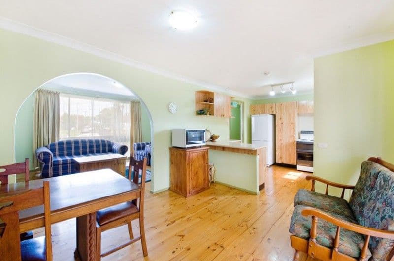 84 Allambie Road, ALLAMBIE HEIGHTS NSW 2100, Allambie Heights - Thumbnail 3