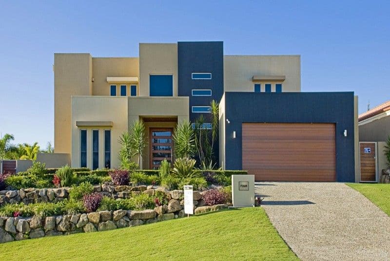 4 Torquay Place, ARUNDEL QLD 4214, Arundel - Image 1