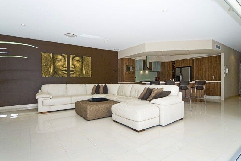 4 Torquay Place, ARUNDEL QLD 4214, Arundel - Thumbnail 5