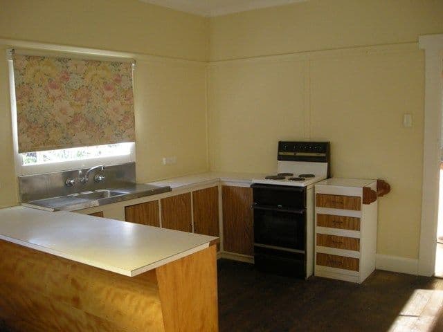 38 Henty Street, INVERMAY TAS 7248, Invermay - Thumbnail 2