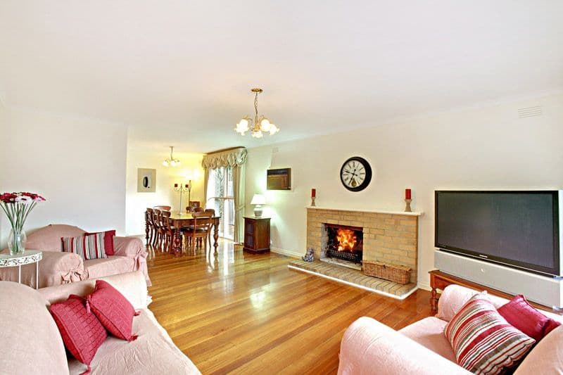 217 Nell Street, GREENSBOROUGH VIC 3088, Greensborough - Thumbnail 3