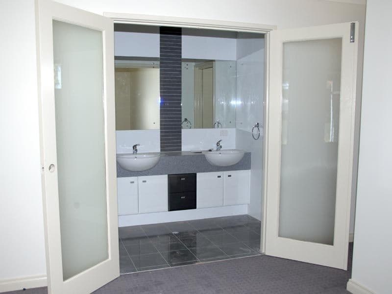 9  Thompson Road, BASSENDEAN WA 6054, Bassendean - Thumbnail 5
