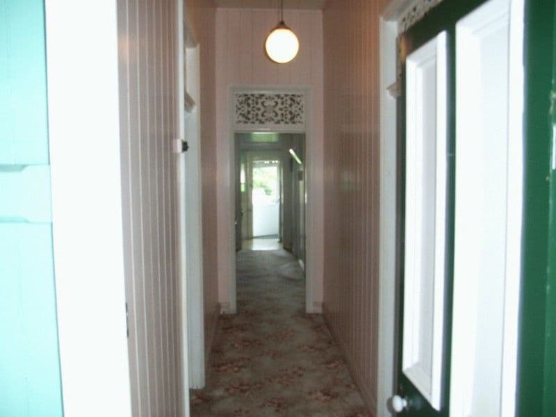 2 St Barnabas Place, RED HILL QLD 4059, Red Hill - Thumbnail 6