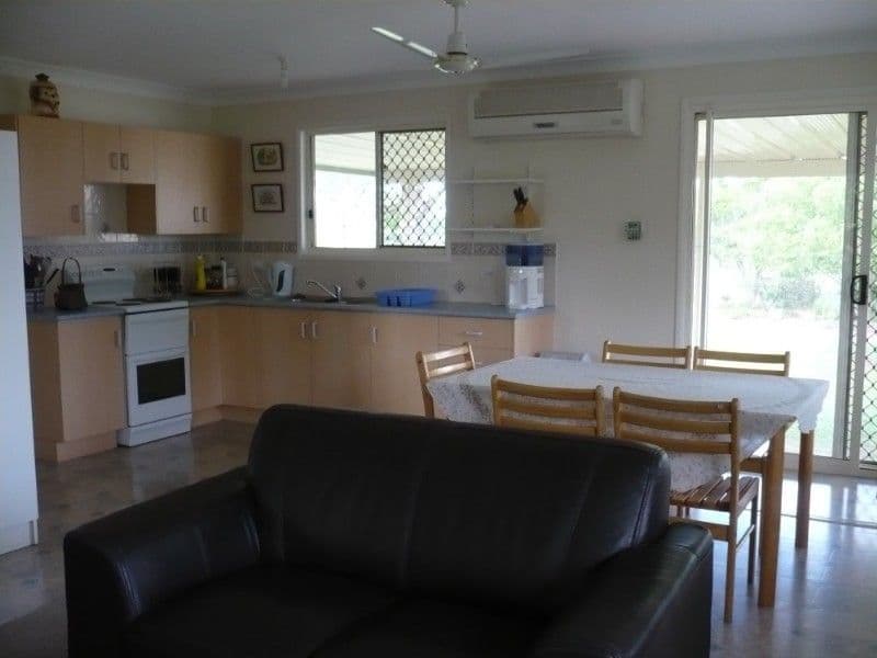 100 Victoria Street, GRACEMERE QLD 4702, Gracemere - Thumbnail 5