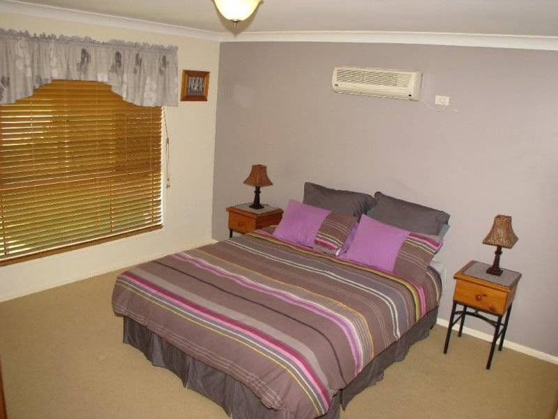 14 Yarraman Street, ARANA HILLS QLD 4054, Arana Hills - Thumbnail 4
