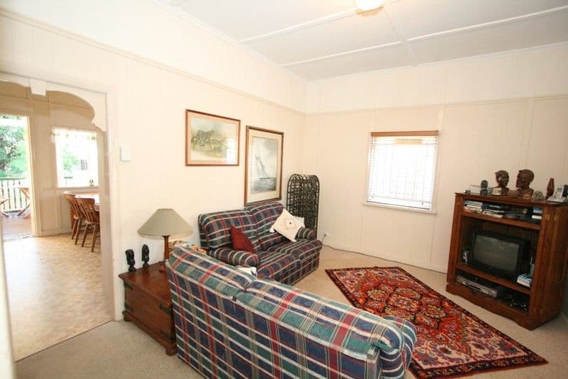 72 Camelia Street, CANNON HILL QLD 4170, Cannon Hill - Thumbnail 3
