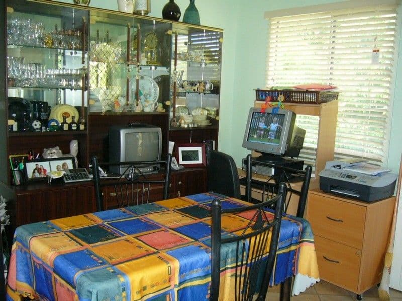 26 Churchill Street, PARK AVENUE QLD 4701, Park Avenue - Thumbnail 4