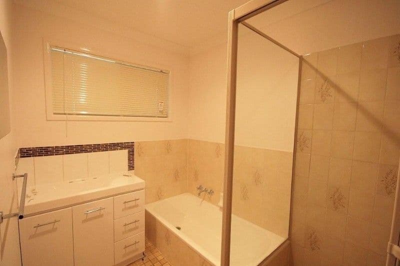 12 Littlejohn Street, DAISY HILL QLD 4127, Daisy Hill - Thumbnail 5