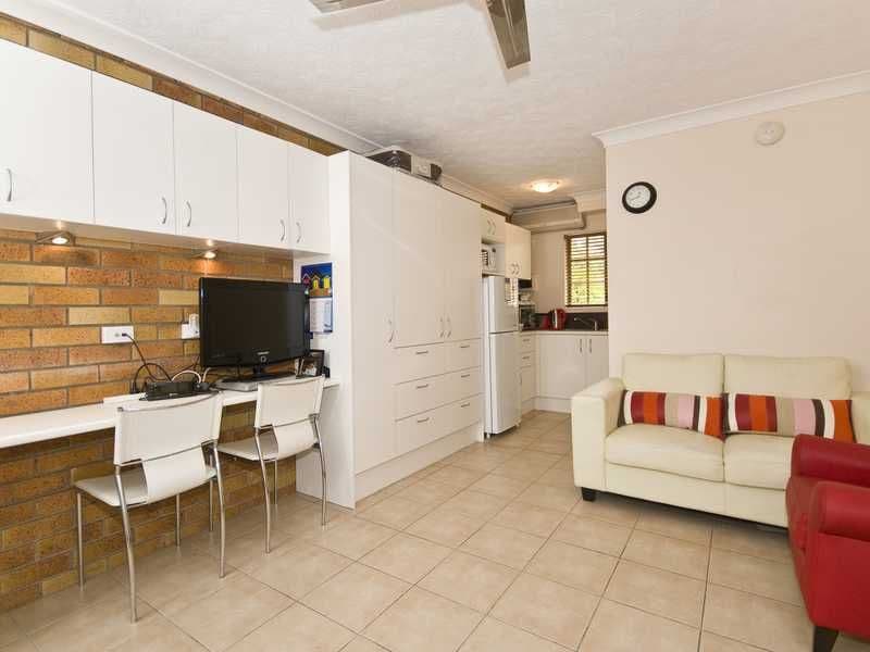 1 Second Avenue, PALM BEACH QLD 4221, Palm Beach - Thumbnail 4