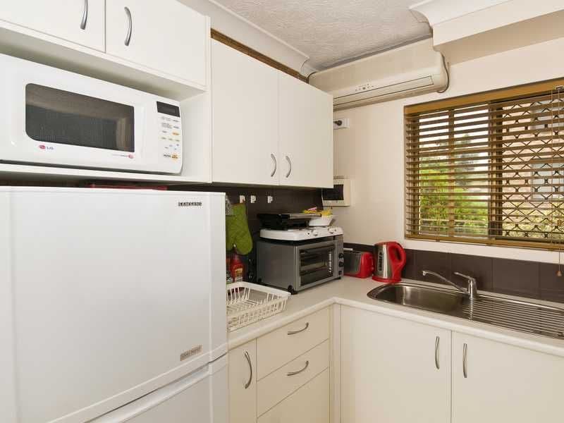1 Second Avenue, PALM BEACH QLD 4221, Palm Beach - Thumbnail 5