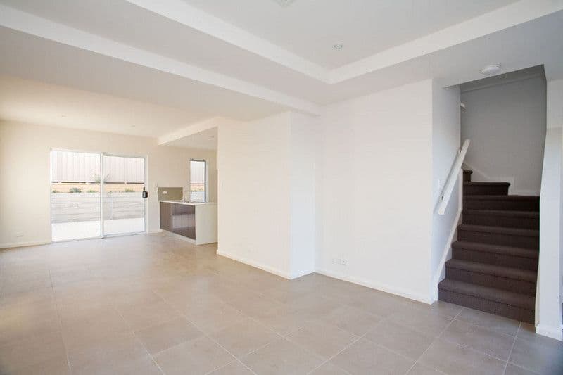 125 Military Road, HENLEY BEACH SOUTH SA 5022, Henley Beach South - Thumbnail 2