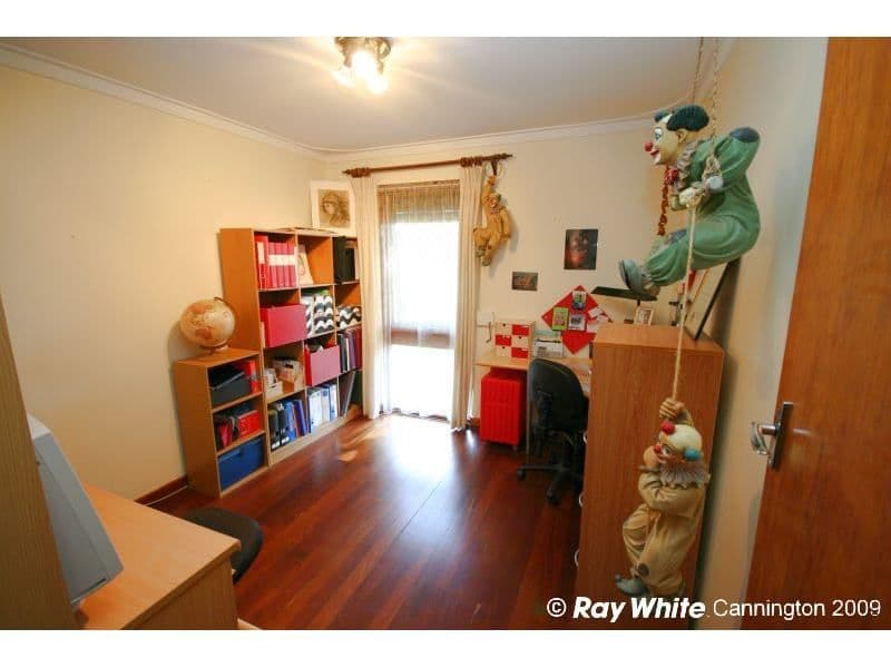 11 Lorenzo Street, THORNLIE WA 6108, Thornlie - Thumbnail 7