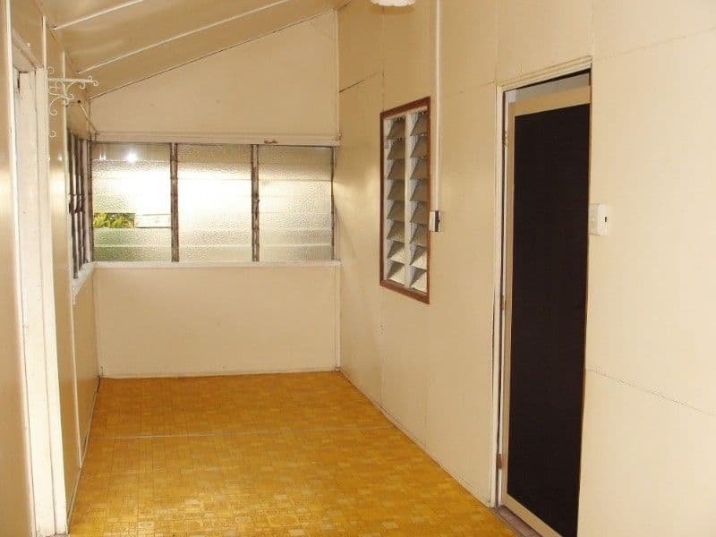 4 South Street, ROCKHAMPTON CITY QLD 4700, Rockhampton City - Thumbnail 3
