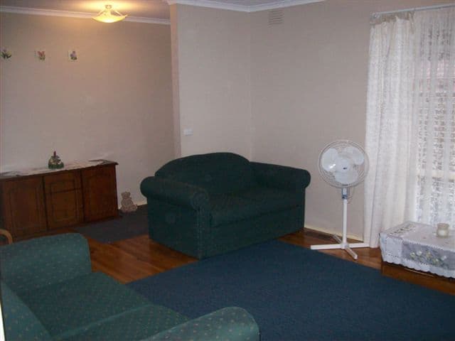12 Rosanna Court, CRAIGIEBURN VIC 3064, Craigieburn - Thumbnail 5
