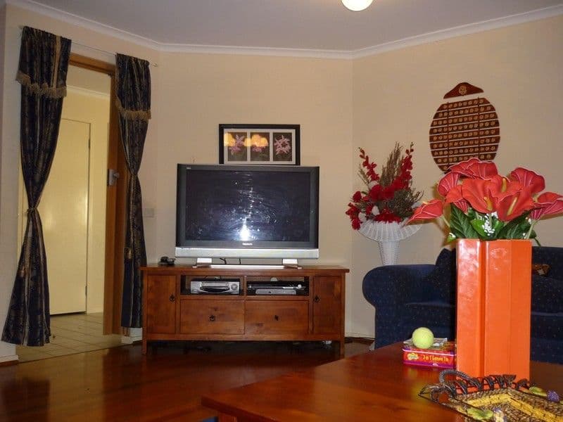 66 Golden Square Cres,, HOPPERS CROSSING VIC 3029, Hoppers Crossing - Thumbnail 3