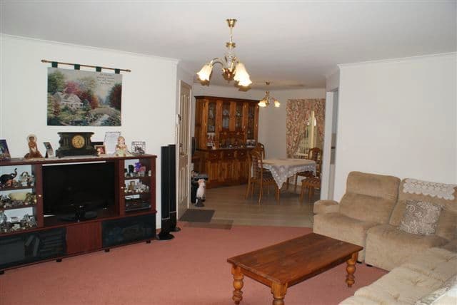 182  Adelaide Road, MURRAY BRIDGE SA 5253, Murray Bridge - Thumbnail 3