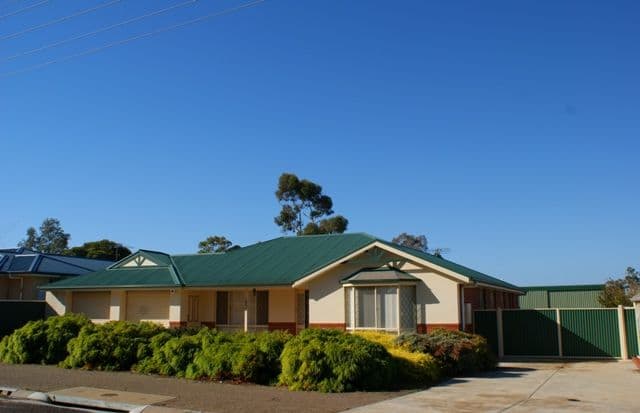 182  Adelaide Road, MURRAY BRIDGE SA 5253, Murray Bridge - Image 1