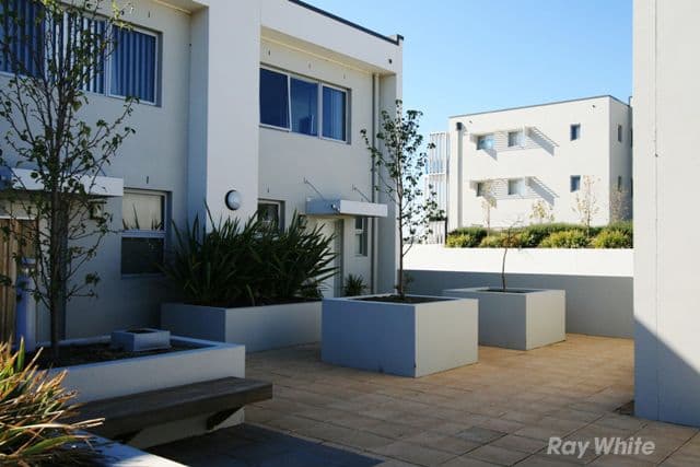 56 Ernest Cavanagh Street, GUNGAHLIN ACT 2912, Gungahlin - Image 1