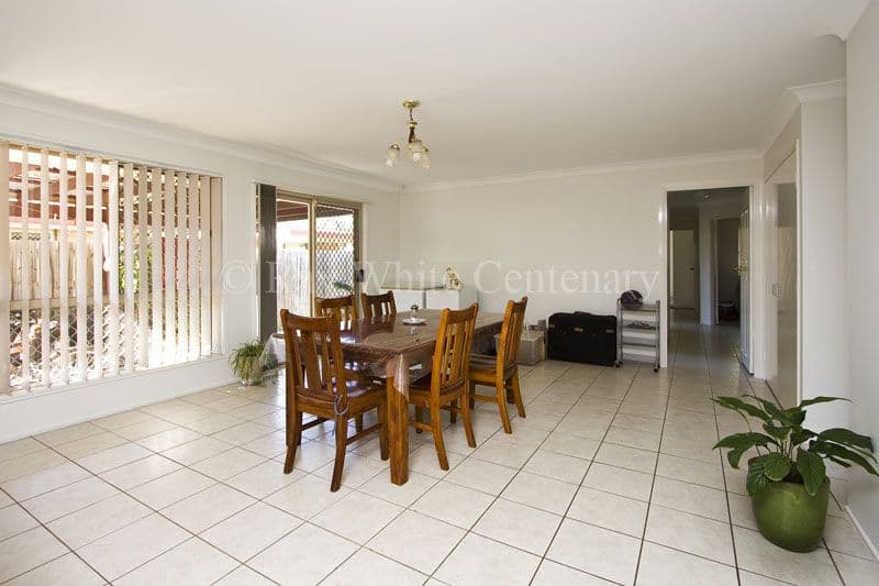 7 Ashby Court, FOREST LAKE QLD 4078, Forest Lake - Thumbnail 3