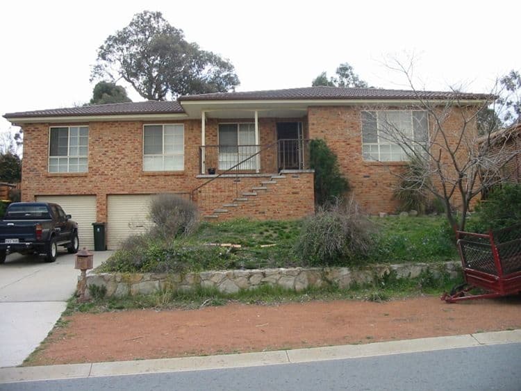 11 McGrowdie Crescent, GORDON ACT 2906, Gordon - Image 1