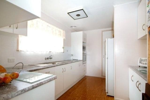 28  Sybyl Street, HARRISTOWN QLD 4350, Harristown - Thumbnail 2