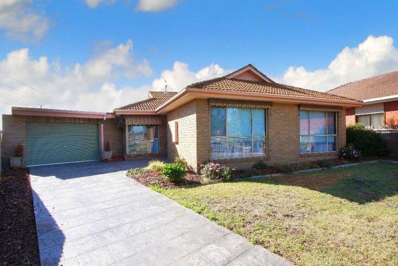 8 Emmerson Court, MILL PARK VIC 3082, Mill Park - Image 1